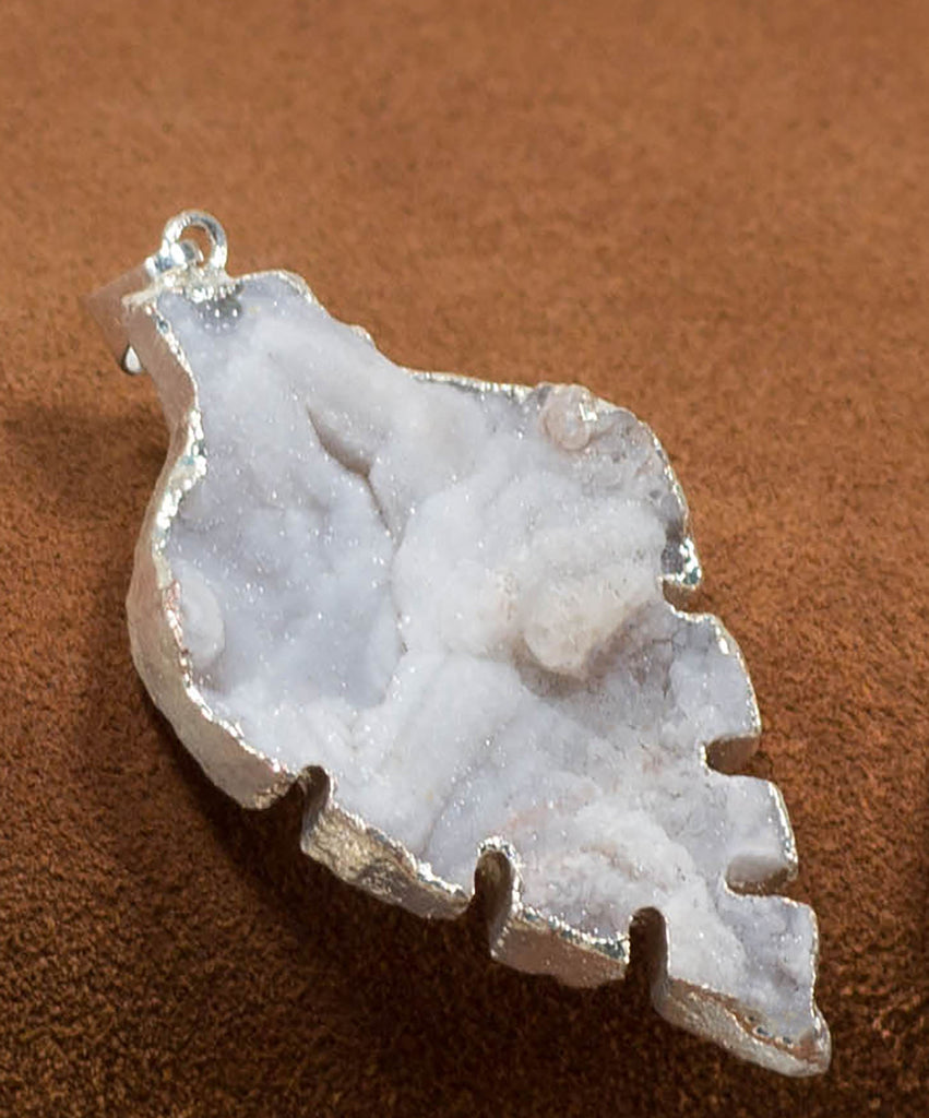 Agate Sculpture Pendants 