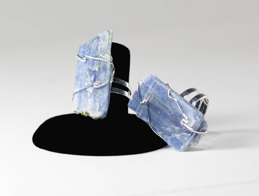 Raw Kyanite Ring 