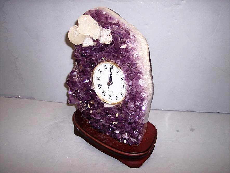 Amethyst Clock in Wood Base 