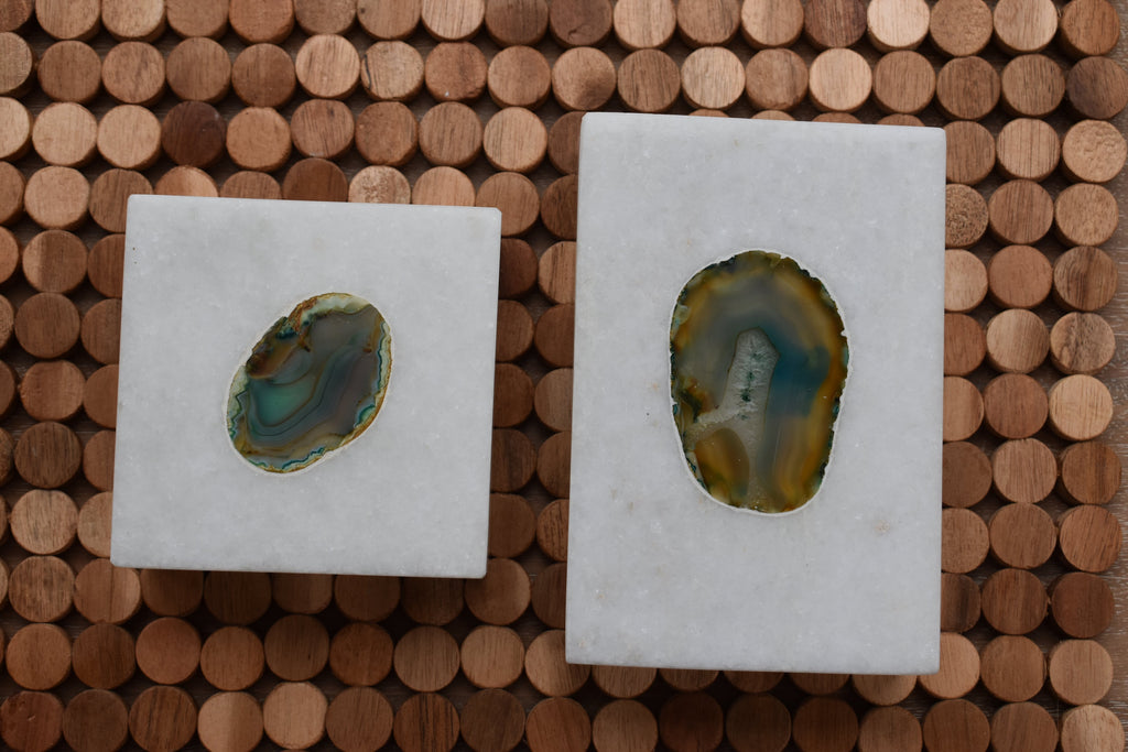 Marble Box with Agate Engraved 